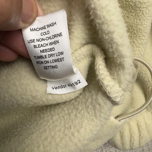 Formula 1 F1 PacSun Cream Fleece Quarter Zip Pullover Mens Medium Motorsport - Picture 11 of 11